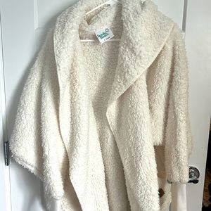 White Nordic Beach | OS